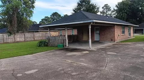 Exterior - 13045 Heather Dr, Walker, LA 70785 photo 6 of 10