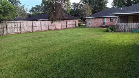 Exterior - 13045 Heather Dr, Walker, LA 70785 photo 7 of 10