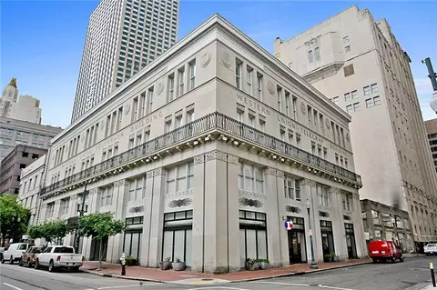 334 Carondelet St #404, New Orleans, LA 70130