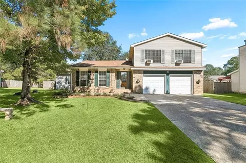 103 St George Cir, Covington, LA 70433