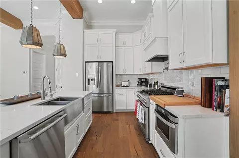 Kitchen - 4181 Cypress Point Dr, Covington, LA 70433 photo 2 of 4