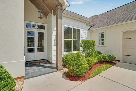 Exterior - 4181 Cypress Point Dr, Covington, LA 70433 photo 2 of 8