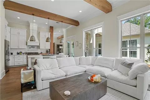 Living - 4181 Cypress Point Dr, Covington, LA 70433 photo 6 of 6