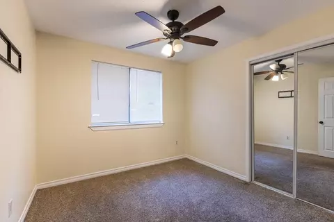Bedroom - 206 S Queens Dr, Slidell, LA 70458 photo 1 of 2