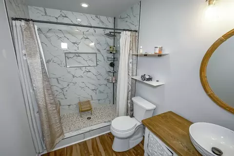 Bath - 131 Kingston Dr, Slidell, LA 70458 photo 1 of 3