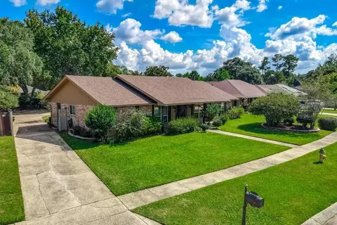 View/Area - 131 Kingston Dr, Slidell, LA 70458 photo 1 of 4