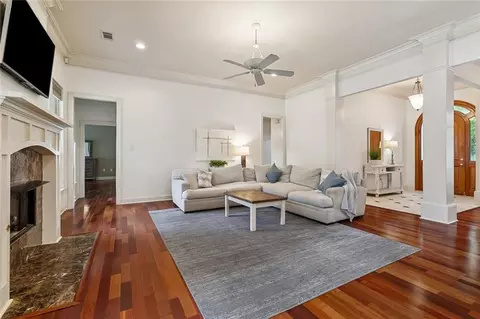 Living - 52 Walnut Pl, Covington, LA 70433 photo 2 of 2