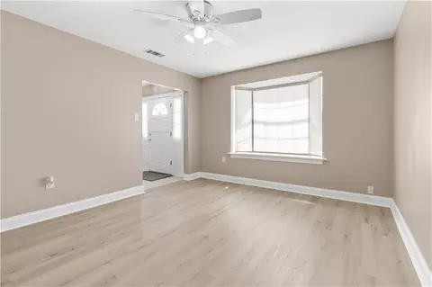 Living - 5000 Willowtree Rd, Marrero, LA 70072 photo 2 of 8