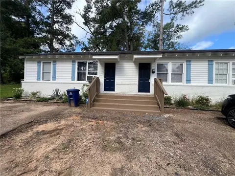 201 203 Messer St, Pineville, LA 71360