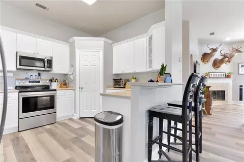 Kitchen - 22161 Hoffman Rd, Mandeville, LA 70471 photo 1 of 1