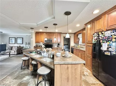 Kitchen - 32000 Tetanne Dr, Springfield, LA 70462 photo 1 of 4