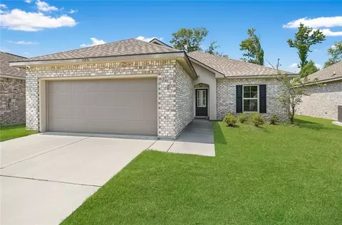 13951 Barrington Ave, Denham Springs, LA 70726