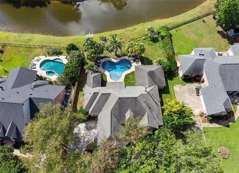 7181 Edgewater Dr, Mandeville, LA 70471 photo 4