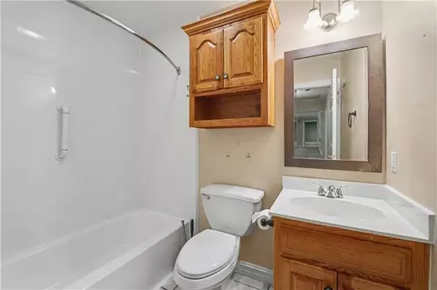 Bath - 22540 Brignac Rd, Robert, LA 70455 photo 3 of 3