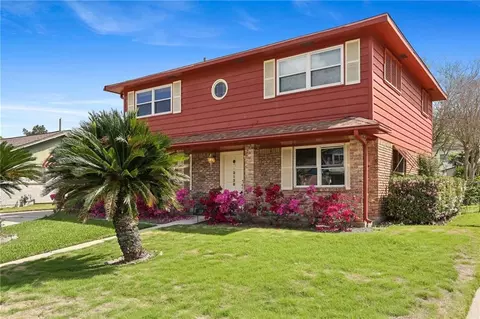 2128 Valentine Ct, New Orleans, LA 70114