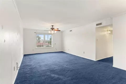 2732 Whitney Pl #203, Metairie, LA 70002