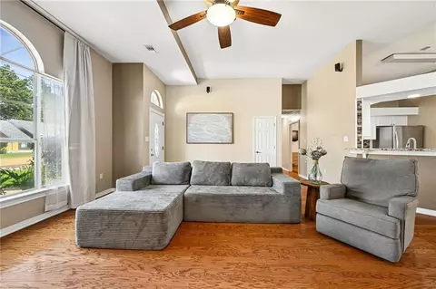 Living - 70317 7th St, Covington, LA 70433 photo 3 of 4