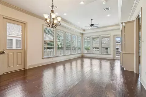 Living - 401 Depre St, Mandeville, LA 70448 photo 2 of 2