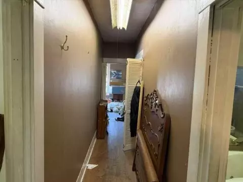 Entry Way - 1003 N 5th St, Monroe, LA 71201 photo 2 of 4