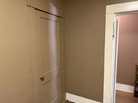 Entry Way - 1003 N 5th St, Monroe, LA 71201 photo 3 of 4