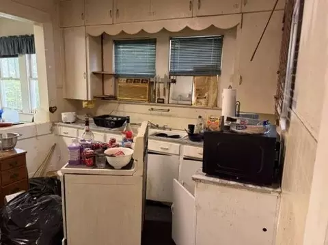 Kitchen - 1003 N 5th St, Monroe, LA 71201 photo 1 of 1