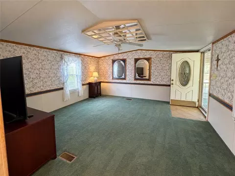 Living - 26190 Pine View Dr, Folsom, LA 70437 photo 1 of 2
