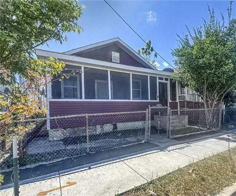 1919 Eagle St, New Orleans, LA 70118
