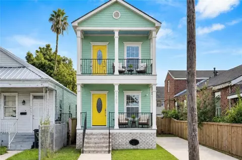 3809 Ulloa St, New Orleans, LA 70119