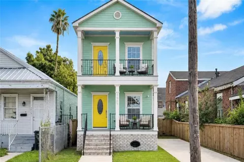3809 Ulloa St, New Orleans, LA 70119
