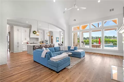 Living - 514 S Caleb Dr, Slidell, LA 70461 photo 1 of 1