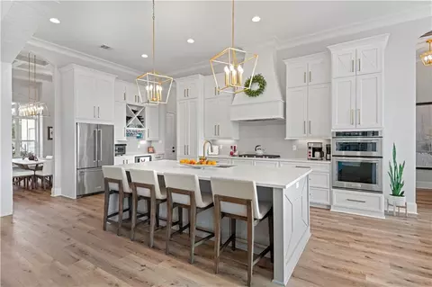 Kitchen - 514 S Caleb Dr, Slidell, LA 70461 photo 2 of 2