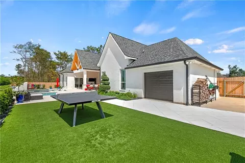 Exterior - 514 S Caleb Dr, Slidell, LA 70461 photo 7 of 12