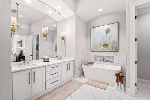Bath - 514 S Caleb Dr, Slidell, LA 70461 photo 1 of 6