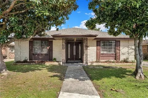 7341 Edward St, New Orleans, LA 70126