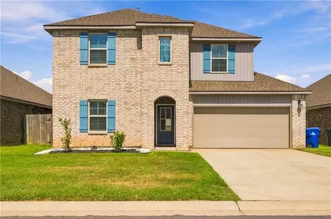 9085 Worthington Ct, Alexandria, LA 71303