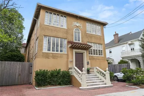 7608 St Charles Ave #B, New Orleans, LA 70118
