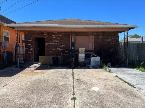1822 Lizardi St, New Orleans, LA 70117