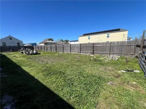 47766 Lizardi St, New Orleans, LA 70117
