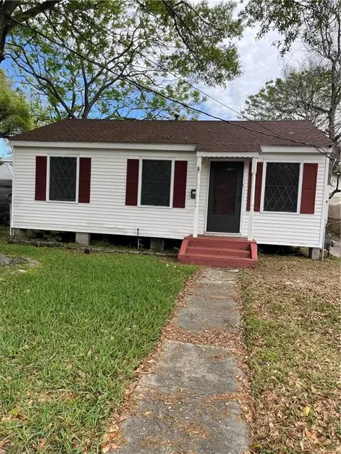711 Homestead Ave, Metairie, LA 70005