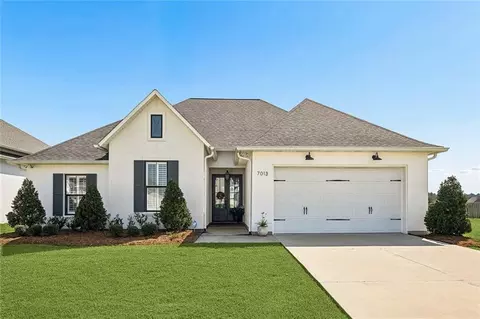 7013 Bald Eagle Cir, Madisonville, LA 70447