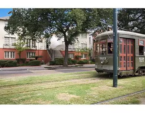 4239 St Charles Ave #J, New Orleans, LA 70115