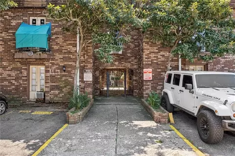 6220 Riverside Dr #547, Metairie, LA 70003