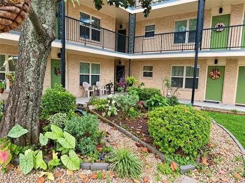 2704 Whitney Pl #715, Metairie, LA 70002
