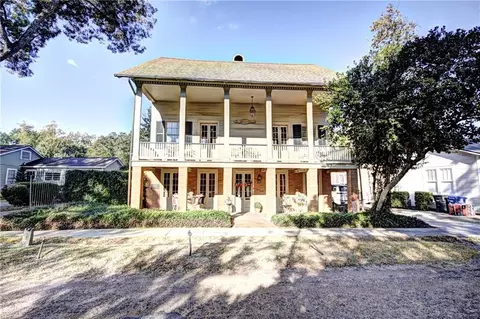 318 Nelken St, Natchitoches, LA 71457