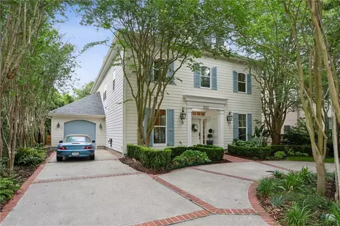 2625 Labarre Ln, Metairie, LA 70001