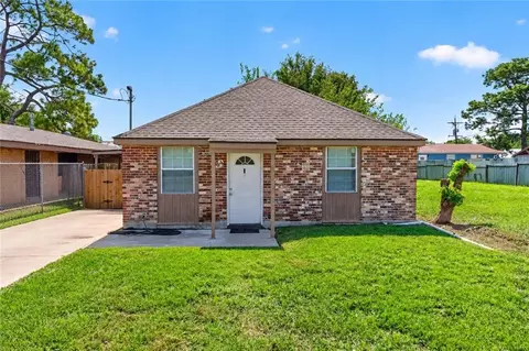 11314 Lincoln Beach Blvd, New Orleans, LA 70128