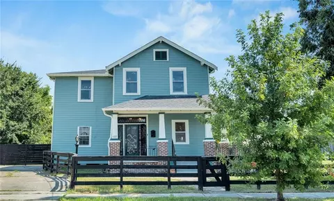1027 Flood St, New Orleans, LA 70117