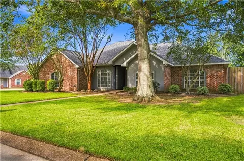 6214 Coty Dr, Alexandria, LA 71303