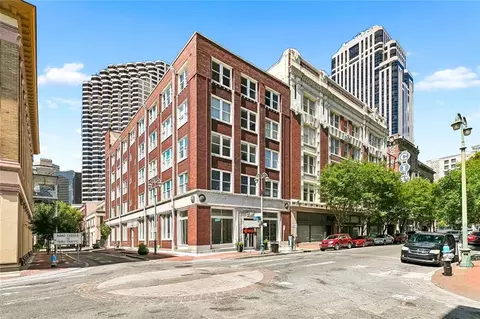 909 Lafayette St #10, New Orleans, LA 70113