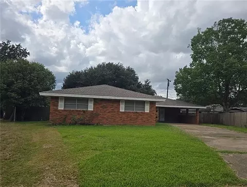 716 Highpoint Cir, Alexandria, LA 71303